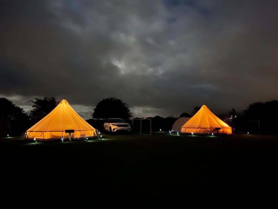 Cox Hill Glamping Benson Hotel Truro Buitenkant foto