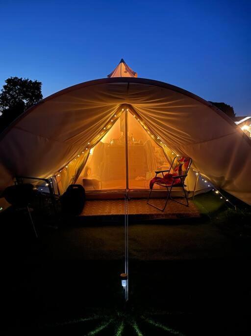 Cox Hill Glamping Benson Hotel Truro Buitenkant foto